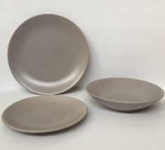 SERVIZIO PIATTI 18 PEZZI IN CERAMICA TORTORA