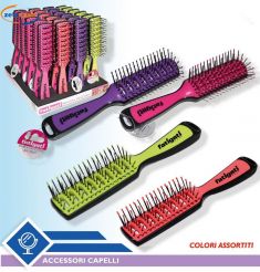 SPAZZOLA PER CAPELLI QUADRATA COL ASS