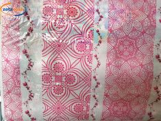 TOVAGLIA CRISTAL TRASPARENTE CON DISEGNI FUCSIA H 140 CM