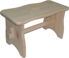 SGABELLO in LEGNO CHIARO. MISURE: 39x29 cm. - H. 21 cm.