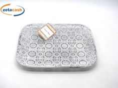 VASSOIO RETTANGOLARE METALLO BIANCO ARABESQUE H3X30X23 CM