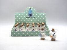 BOTTIGLIETTA VETRO TAPPO in SUGHERO con SABBIA CONCHIGLIE D. 3cm. - H. 7cm.