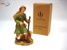 PERSONAGGIO PRESEPE PASTORE CON PECORA
