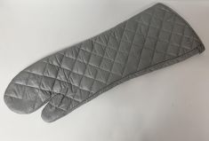 GUANTO DA FORNO LUNGO 61 CM