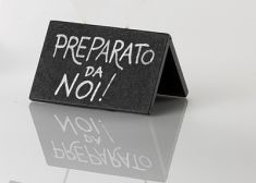 LAVAGNA NERA 12 PZ. CON PENNARELLO CM 7,5X5