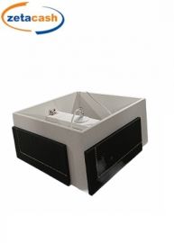 LAMPADARIO IN LEGNO BIANCO E NERO ZEBRATO