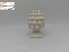 PIGNA IN PORCELLANA CON LUCE A LED BIANCA H. 11 CM.