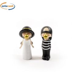 STATUA IN RESINA TEO E TEA CON CIUCCIO 7 X 7 CM H 18 CM