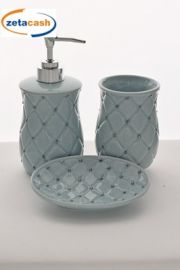 SET 3 PZ ACCESSORI BAGNO CON DEC TRAPUNTATO IN RILIEVO ASS