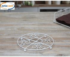 SOTTOPENTOLA FIORE METALLO BIANCO D19CM