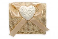 SCATOLINA CASETTA CON GESSO CUORE